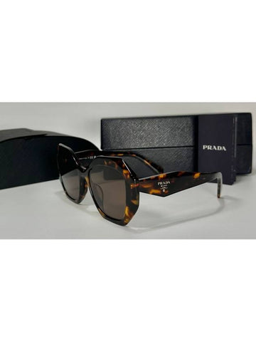 sunglasses - PRADA - BALAAN 1