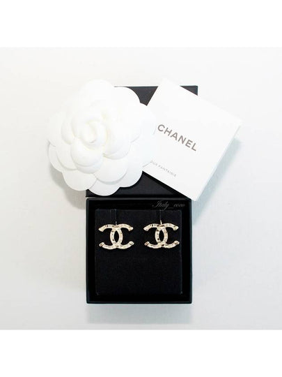 CC Logo Stud Earrings Gold - CHANEL - BALAAN 2