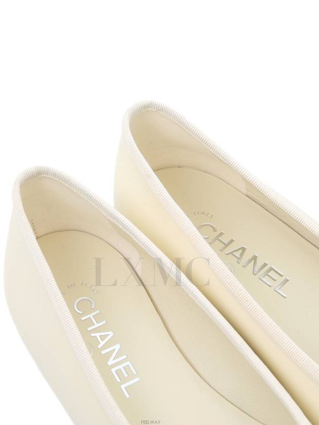 Classic ballerina ballet flat shoes white two tone G02819 Cambon - CHANEL - BALAAN 6