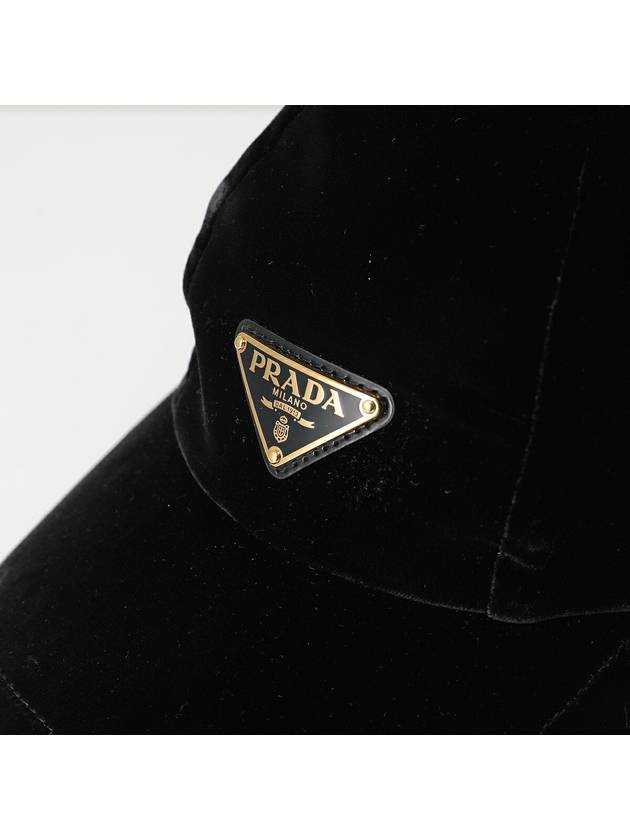 Triangular Logo Velvet Ball Cap Black - PRADA - BALAAN 3