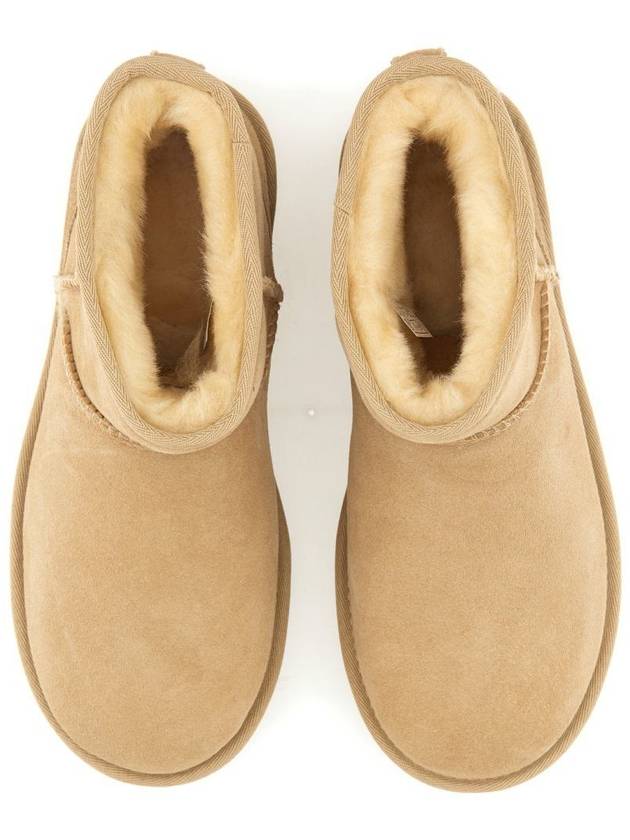 Classic Mini 2 Winter Boots Sand - UGG - BALAAN 3