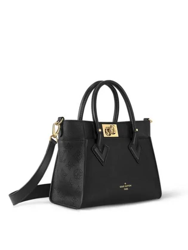 On My Side PM Tote Bag Black - LOUIS VUITTON - BALAAN 3