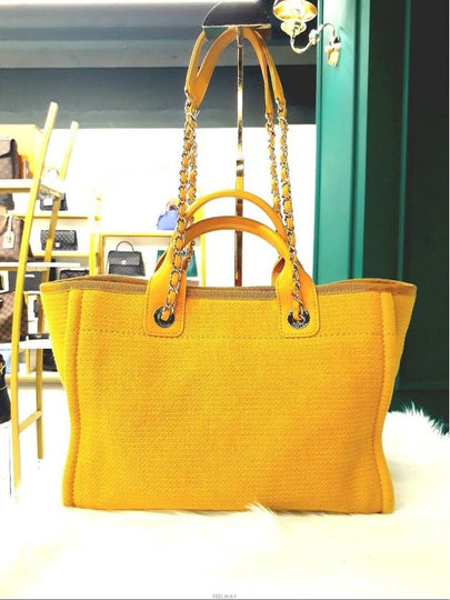 Daol Beomeo Branch Deauville chain shoulder bag mustard color AS3257 internal chip condition A - CHANEL - BALAAN 2