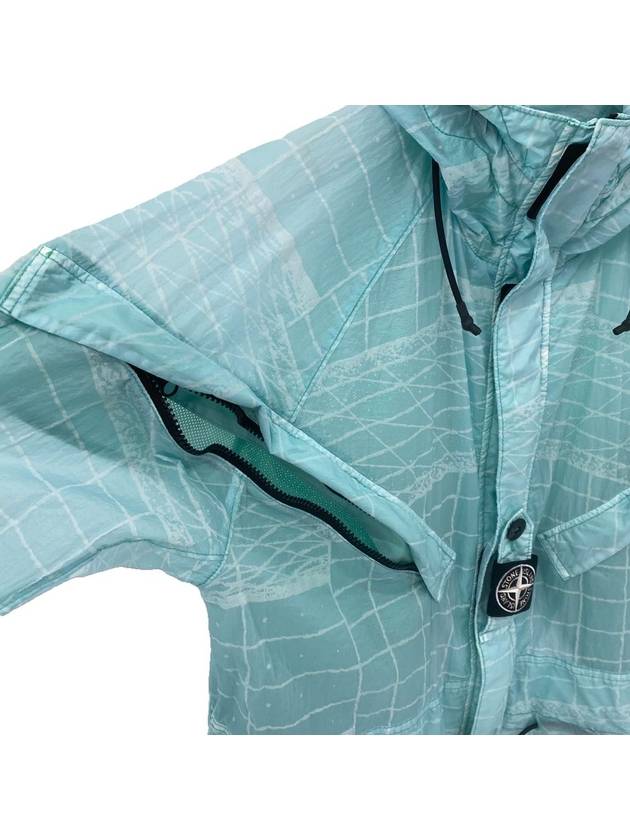 Men's Wappen Reflective Grid Lamy Windbreaker Blue - STONE ISLAND - BALAAN 5