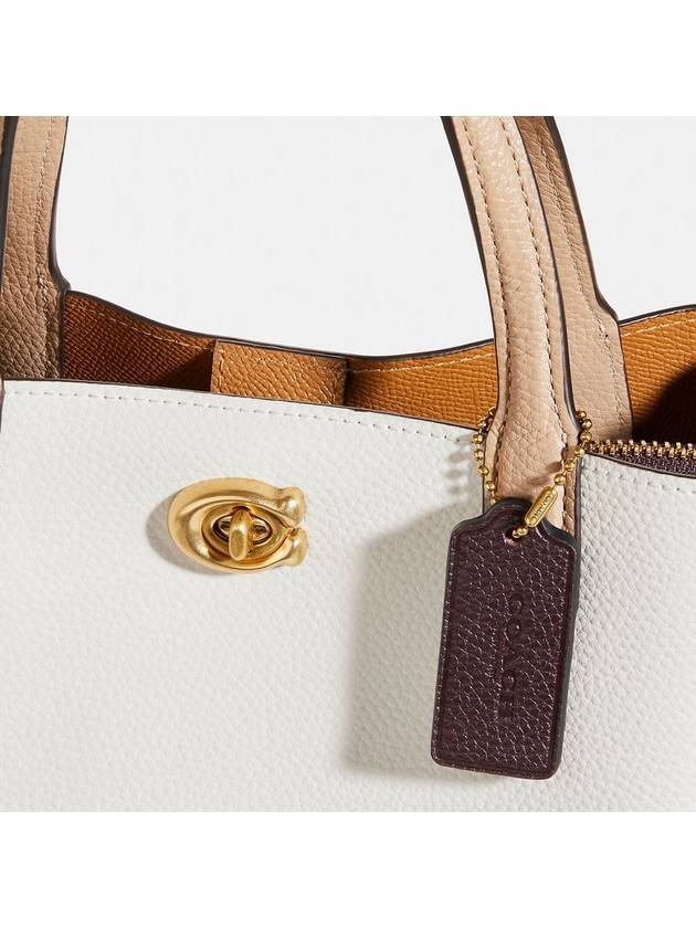 Willow 24 In Color Block Tote Bag Beige - COACH - BALAAN 5