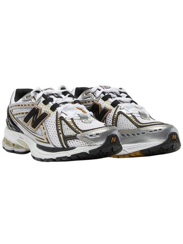 1906R Low Top Sneakers White Gold - NEW BALANCE - BALAAN 6