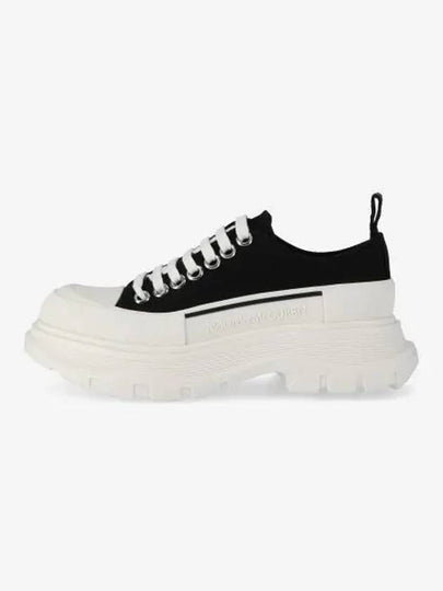 Tread Slick Low Top Sneakers Black White - ALEXANDER MCQUEEN - BALAAN 2