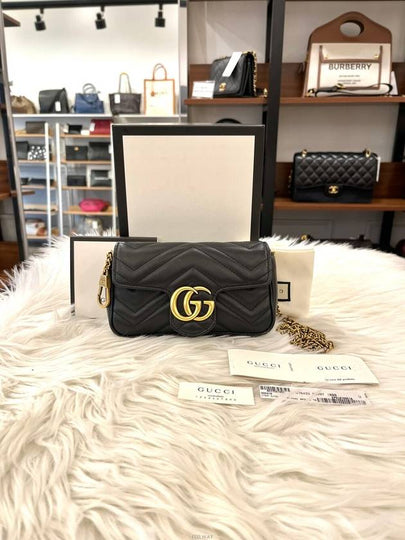 Daol Sangin Store GG Marmont Matelasse Cross Bag Mini Condition A - GUCCI - BALAAN 2