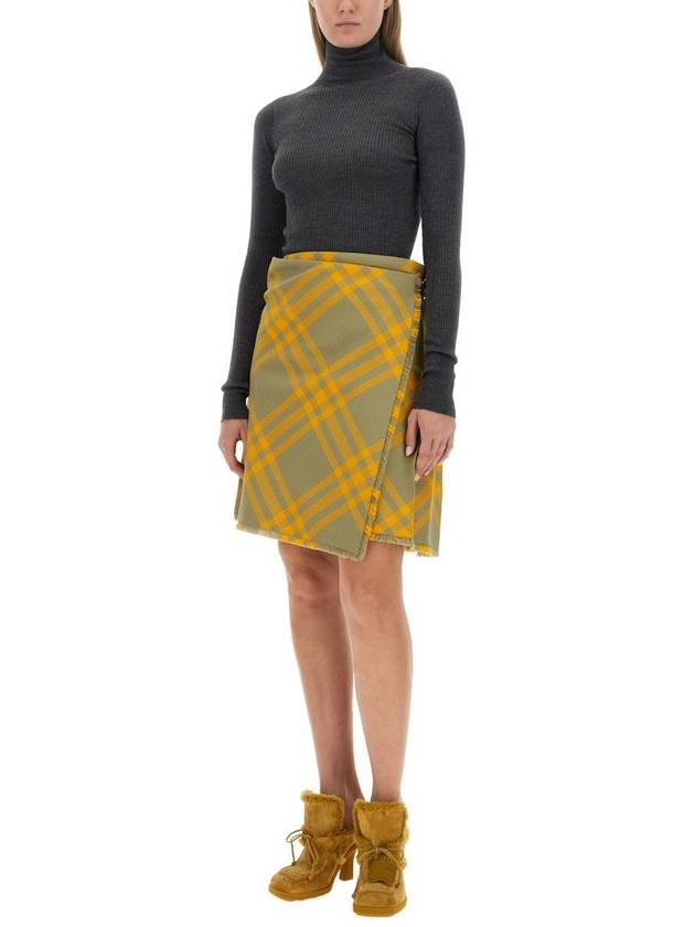 Check KILT Skirt 8077203 B7363 B0010785421 - BURBERRY - BALAAN 3