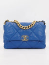 Women s Lambskin 19 Flap Bag Large - CHANEL - BALAAN 4