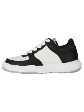 Yasuhiro Mihara Wayne Low Sneakers Black White - MAISON MIHARA YASUHIRO - BALAAN 1