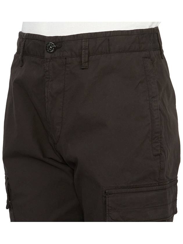 Compass Badge Gabardine Cargo Straight Pants Black - STONE ISLAND - BALAAN 8