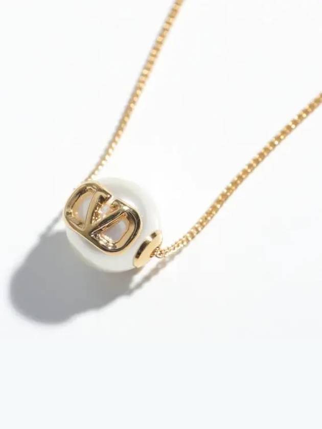 5W0J0W81 DHC 0O3 5W2J0W81 Signature V logo pearl necklace - VALENTINO - BALAAN 1