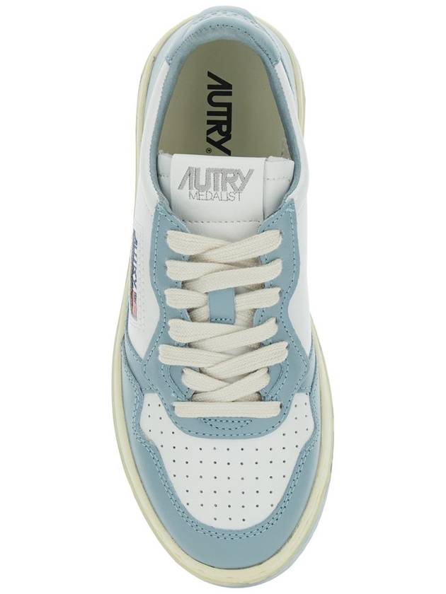 'Medalist' Light-Blue Low Top Sneakers With Logo Patch In Leather Woman - AUTRY - BALAAN 4