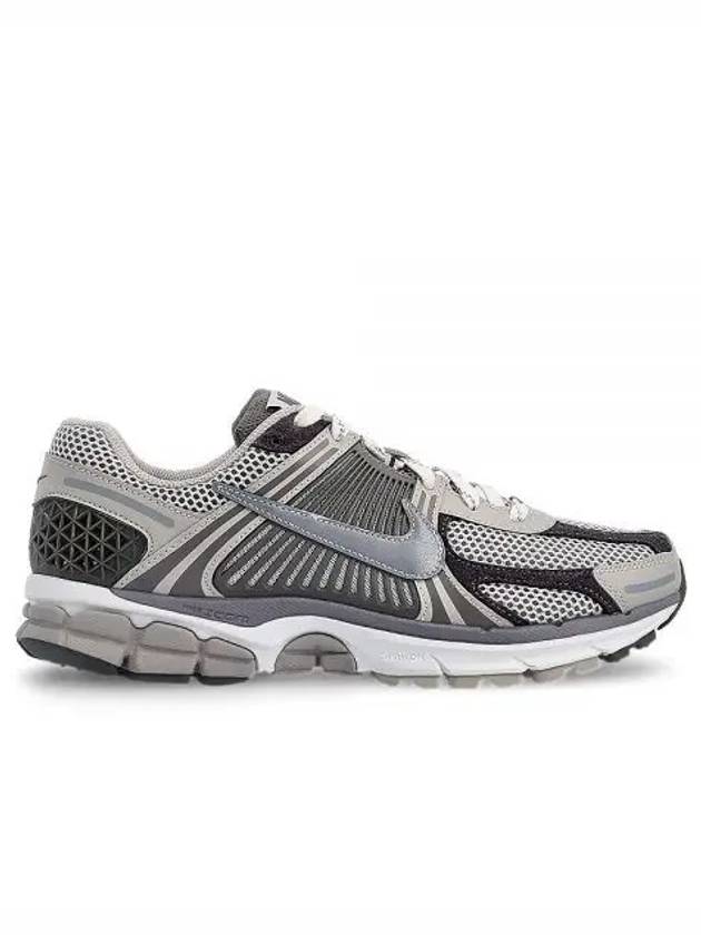 Zoom Vomero 5 Premium Low Top Sneakers Grey - NIKE - BALAAN 2