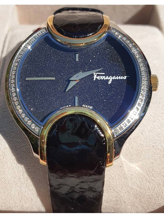 Signature Black Diamond Dust Dial Diamondset Bezel Snakeskin Band Women’s Quartz Watch - SALVATORE FERRAGAMO - BALAAN 2