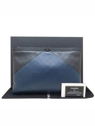 black clutch bag - CHANEL - BALAAN 1