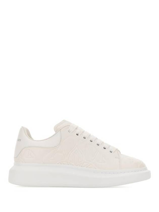 Debossed Logo Low-Top Sneakers White - ALEXANDER MCQUEEN - BALAAN 2