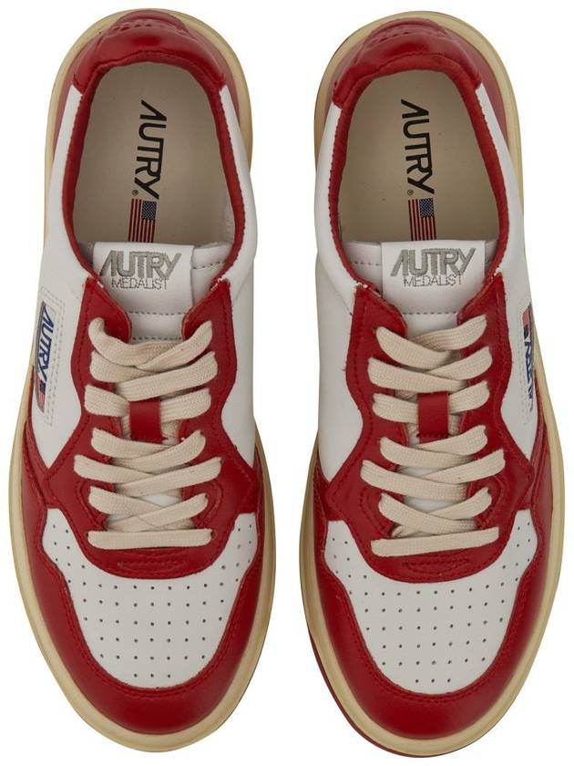 Men's Medalist Low Leather Sneakers White Red - AUTRY - BALAAN 3