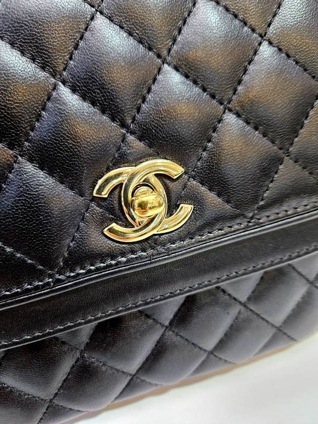 Season Lambskin Black Gold Chain Flap Bag 26th A57895 - CHANEL - BALAAN 3