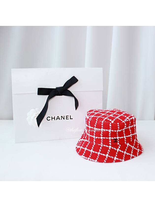 23C Check Tweed Bucket Hat Red AA8841 B10039 NM087 - CHANEL - BALAAN 1