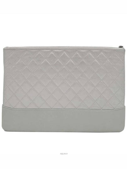 women clutch bag - CHANEL - BALAAN 2