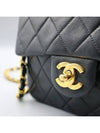 A35200 shoulder bag - CHANEL - BALAAN 3