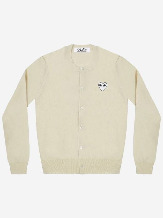 Play Comme des Gar ons Men and Women White Heart Knit Cardigan Natural AX N065 051 3 - COMME DES GARCONS PLAY - BALAAN 1