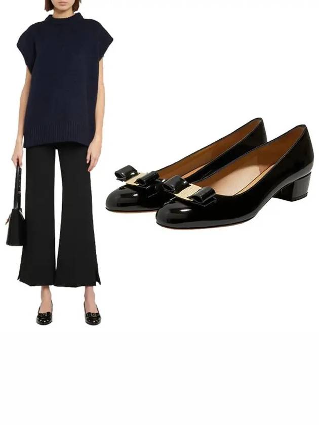 Vara Bow Patent Pumps Black - SALVATORE FERRAGAMO - BALAAN 2