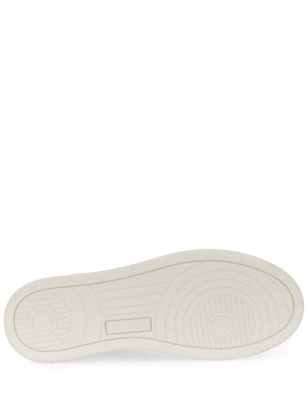 Women's Medalist Low Top Sneakers White - AUTRY - BALAAN 9