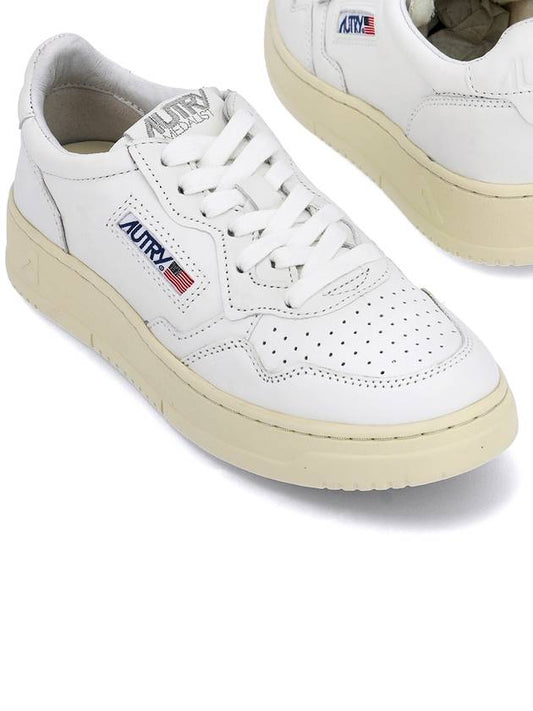 Medalist Goatskin Low Top Sneakers White - AUTRY - BALAAN 2