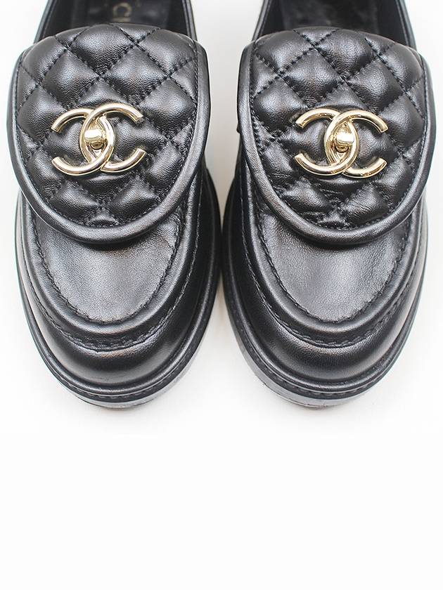 CC logo quilted turnlock black gold loafers size 36 G36646 - CHANEL - BALAAN 5