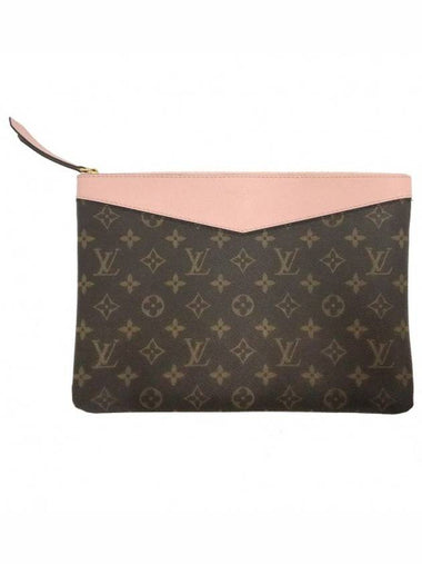 Women s Louis Vuitton M62942 Rose Powder Monogram Canvas Daily Pouch Clutch gt Gangbuk used luxury goods - LOUIS VUITTON - BALAAN 1