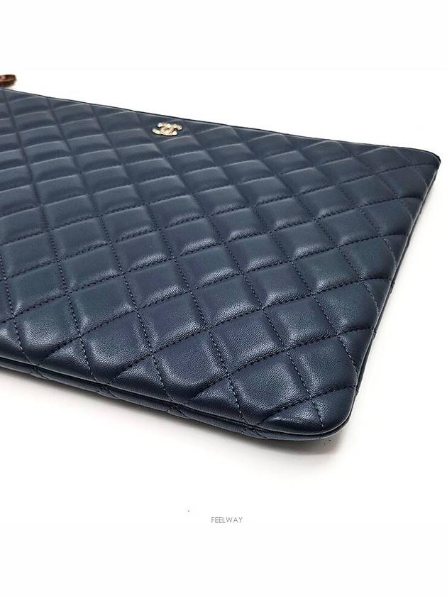 women clutch bag - CHANEL - BALAAN 6