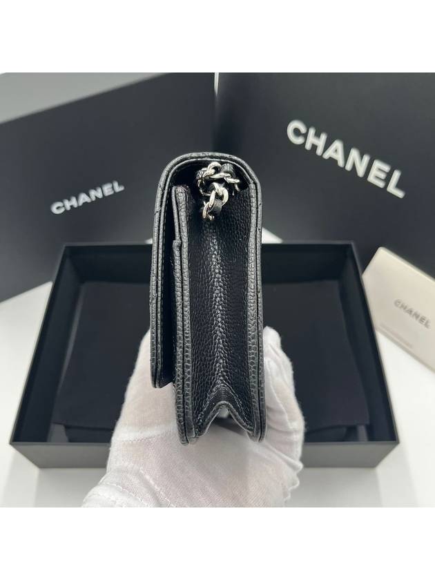 Classic Crossbag On Chain Grained Calfskin & Silver Black - CHANEL - BALAAN 5