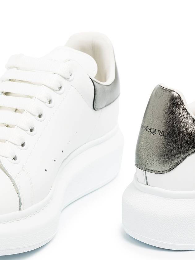 Oversized Low Top Sneakers Black White - ALEXANDER MCQUEEN - BALAAN 3