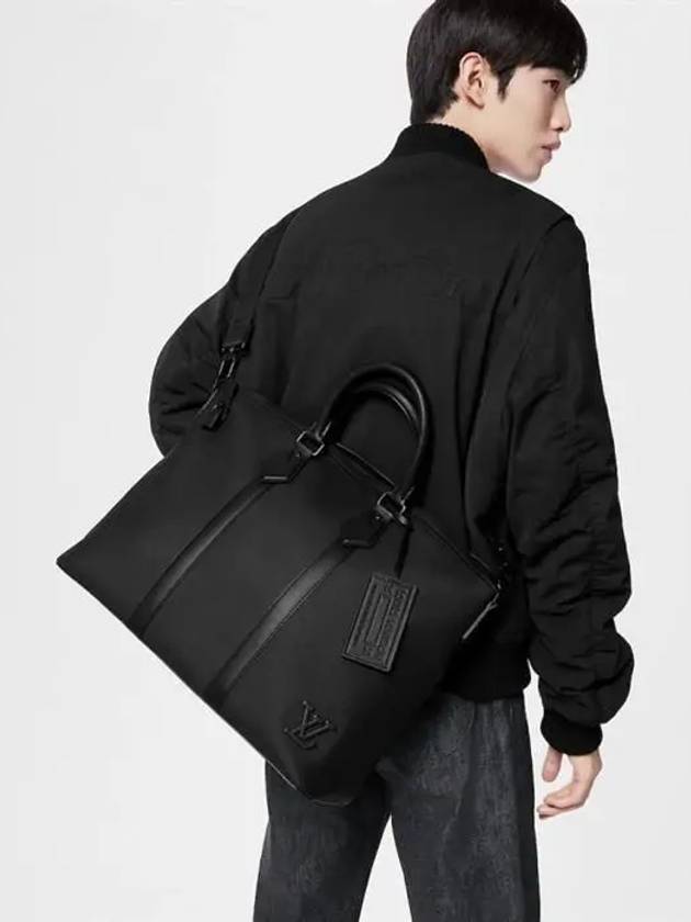 Lock It Tote Bag Black - LOUIS VUITTON - BALAAN 10