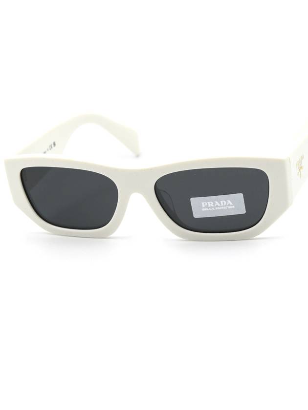 Sunglasses SPRA01F 17K08Z - PRADA - BALAAN 1