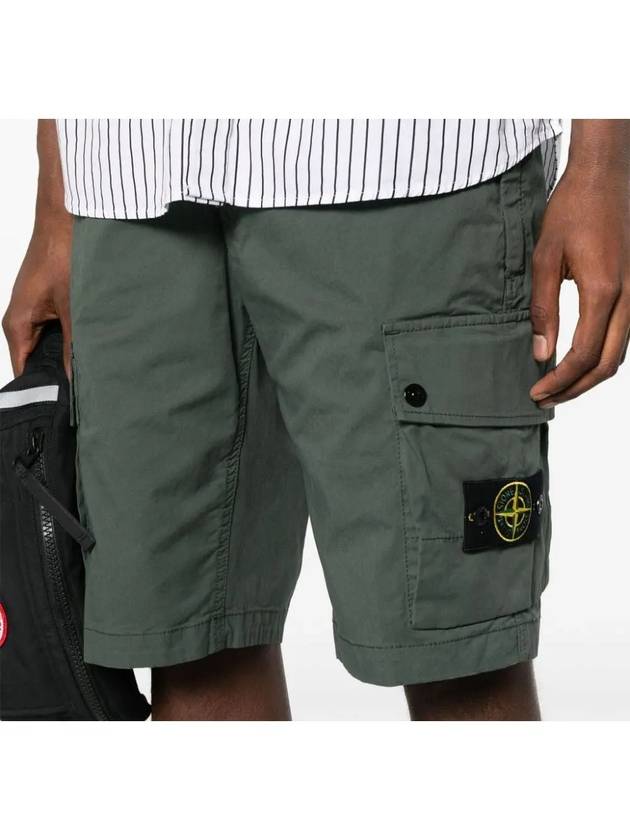 Wappen Cargo Bermuda Shorts Dark Green - STONE ISLAND - BALAAN 7