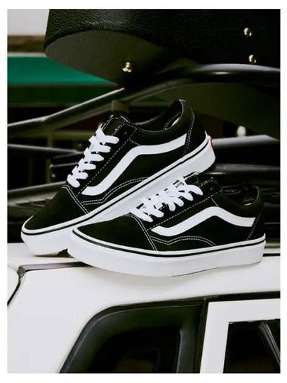 Old Skool Low Top Sneakers Black - VANS - BALAAN 2