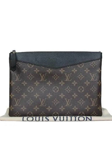 M62048 Monogram Canvas Daily Clutch - LOUIS VUITTON - BALAAN 1