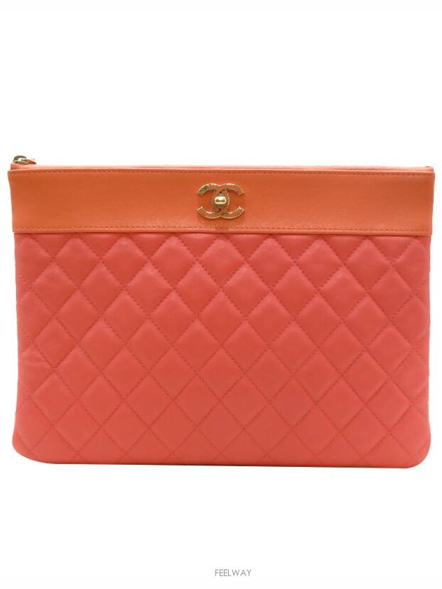 women clutch bag - CHANEL - BALAAN 1