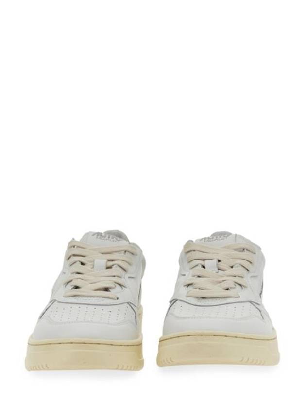 Medalist Low Top Sneakers Beige White - AUTRY - BALAAN 5