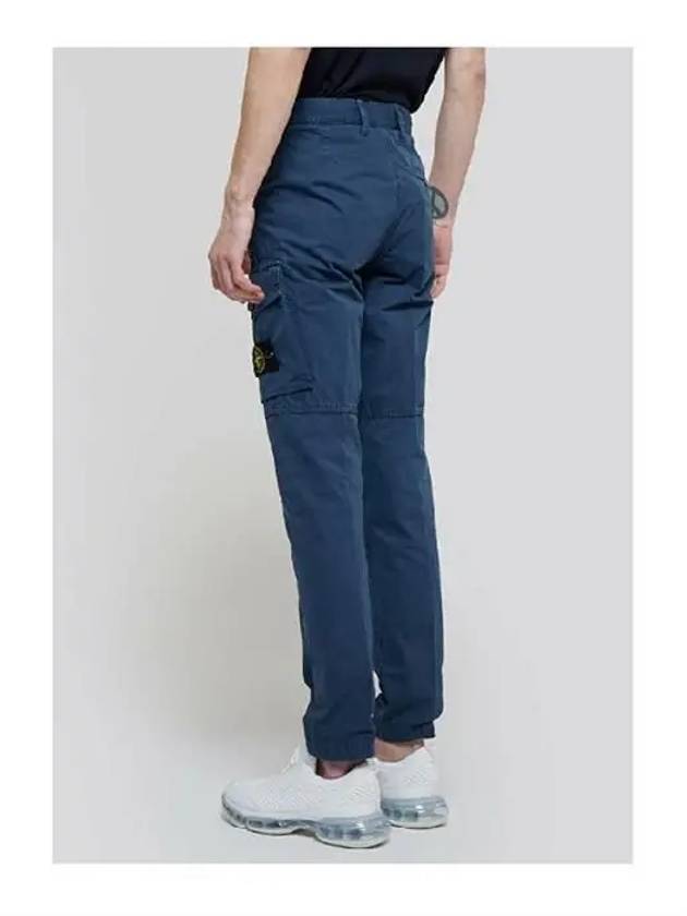 Men's Wappen Patch Cargo Straight Pants Blue - STONE ISLAND - BALAAN 6