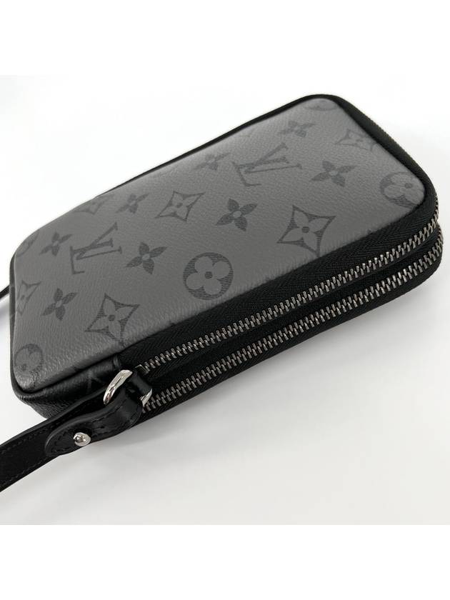 Reverse Monogram Phone Holder Cross Bag M69534 - LOUIS VUITTON - BALAAN 8