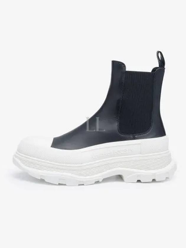 Embossed Logo Chelsea Boots Black - ALEXANDER MCQUEEN - BALAAN 2