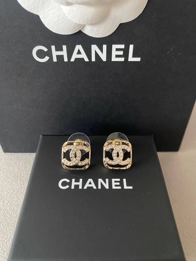 CC logo earrings square cubic gold ABA254 - CHANEL - BALAAN 5