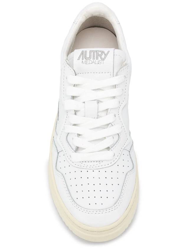 Medalist Leather Low Top Sneakers White - AUTRY - BALAAN 5