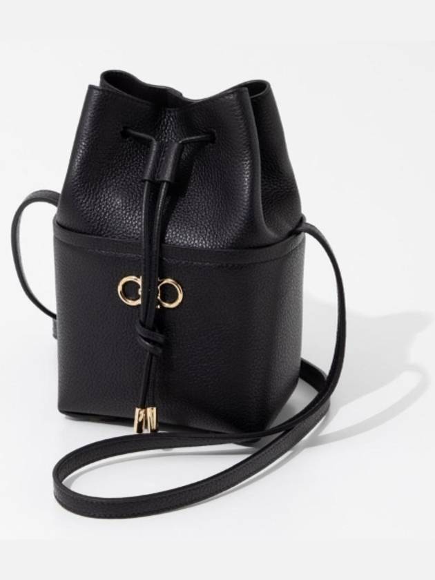 Gancini Mini Bucket Bag Black - SALVATORE FERRAGAMO - BALAAN 2