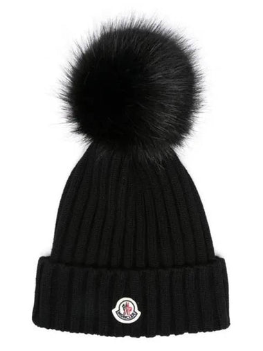 3B00027 M1131 Logo Patch Wool Pom Beanie - MONCLER - BALAAN 1